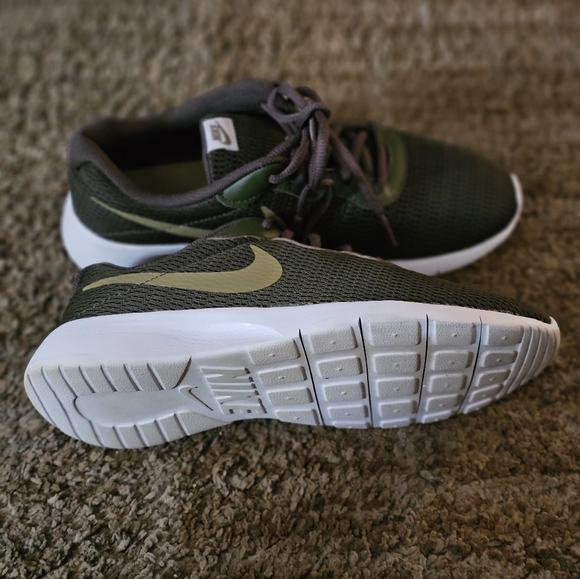 Nike Tanjun - Picture 5 of 6